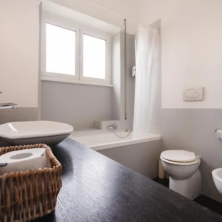 Maison 46 *